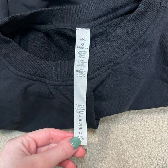 Lululemon Bound to Bliss Pullover Sweatshirt Black Gathered Oversized Size M/L - Picture 5 of 5